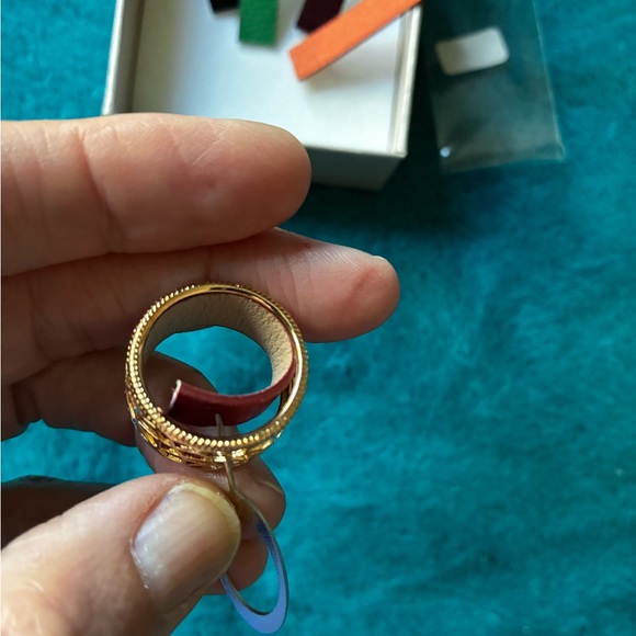 New Cremo Gold Ring interchangeable with Box - Picture 6 of 15